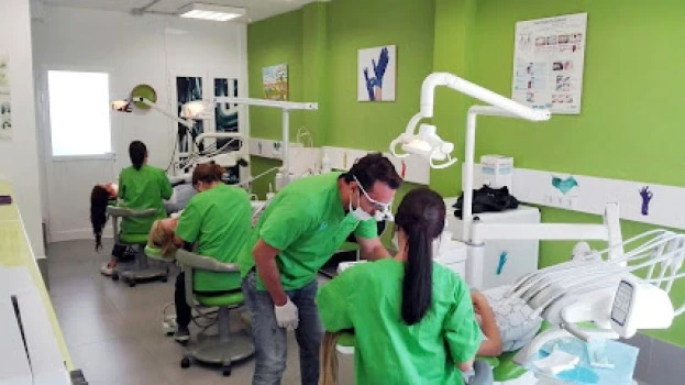 Centro Privado de Formación Profesional Rama Sanitaria, S.L.