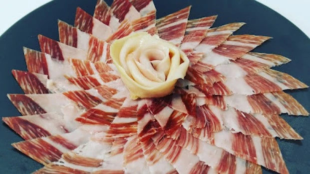 Adrián Flores - Maestro Cortador de Jamón