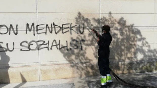 LIMPIEZA DE GRAFFITIS