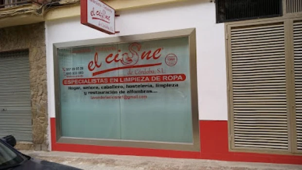 Lavandería Tintorería El Cisne