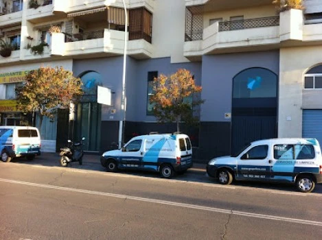 Fissa Málaga y Melilla