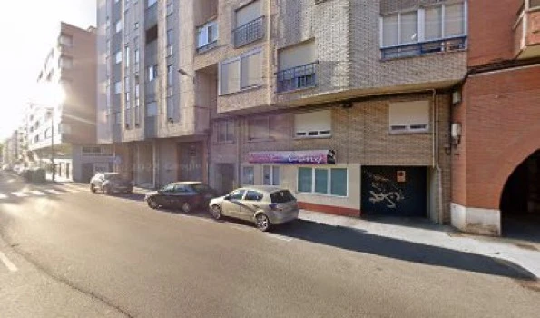 Azor Limpiezas y Servicios S.L.