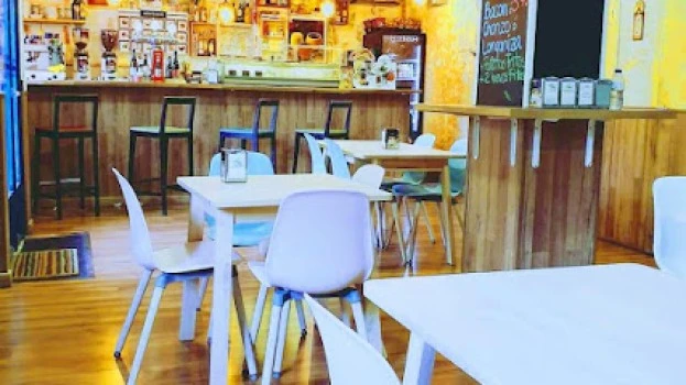 Puerta Cinegia Gastronómica Mercado