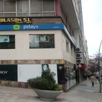 Oficina Seguros Pelayo