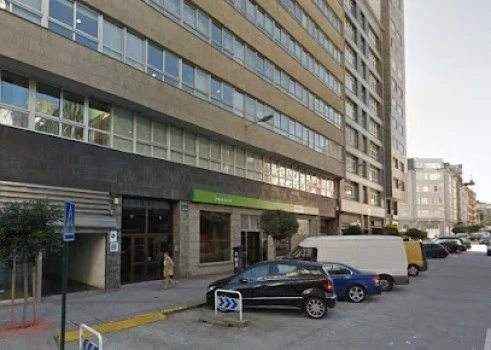 Sucursal DKV Seguros A Coruña